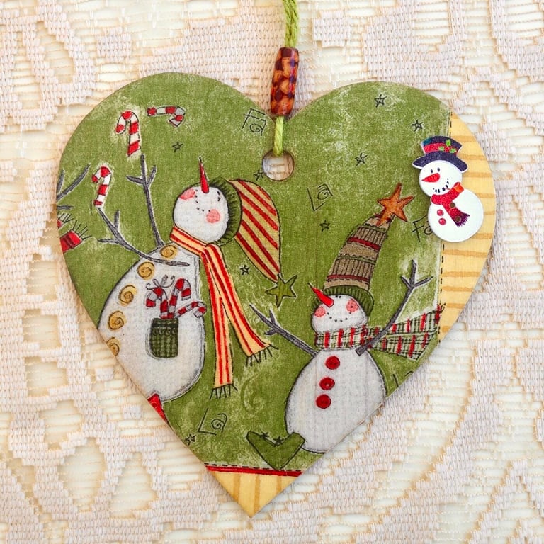 Christmas Decoration Ornament: Decoupaged Wooden Heart 15cm (6") Snowman