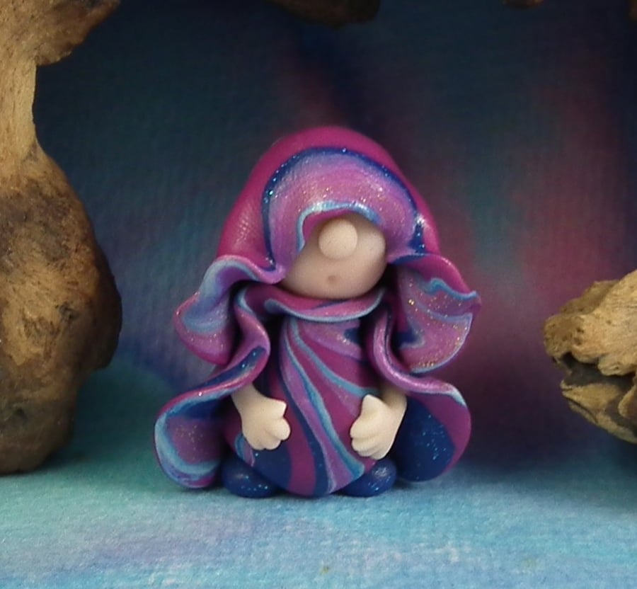 Little-Known-Gnome Master of Stealth OOAK Sculpt by Ann Galvin