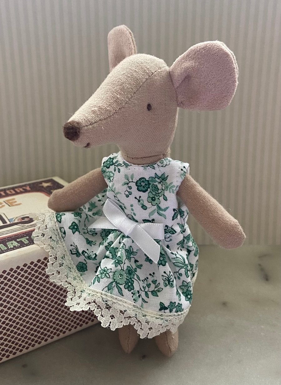 Maileg mouse ditsy print tea dress.