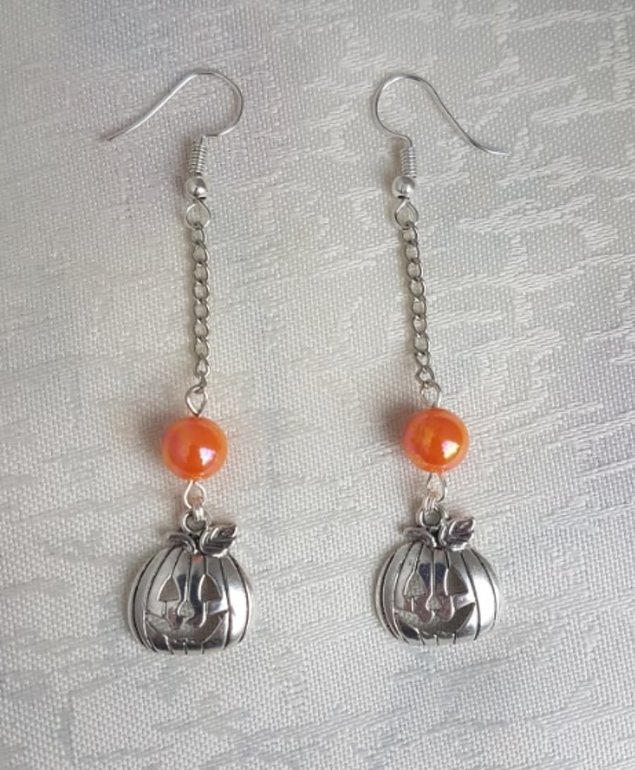 Dangly Pumpkin Earrings - DISCOUNTED GOODIES