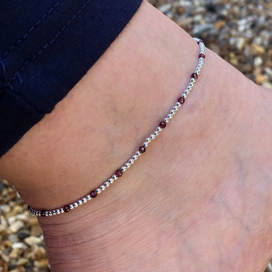 Sterling silver and garnet beaded anklet