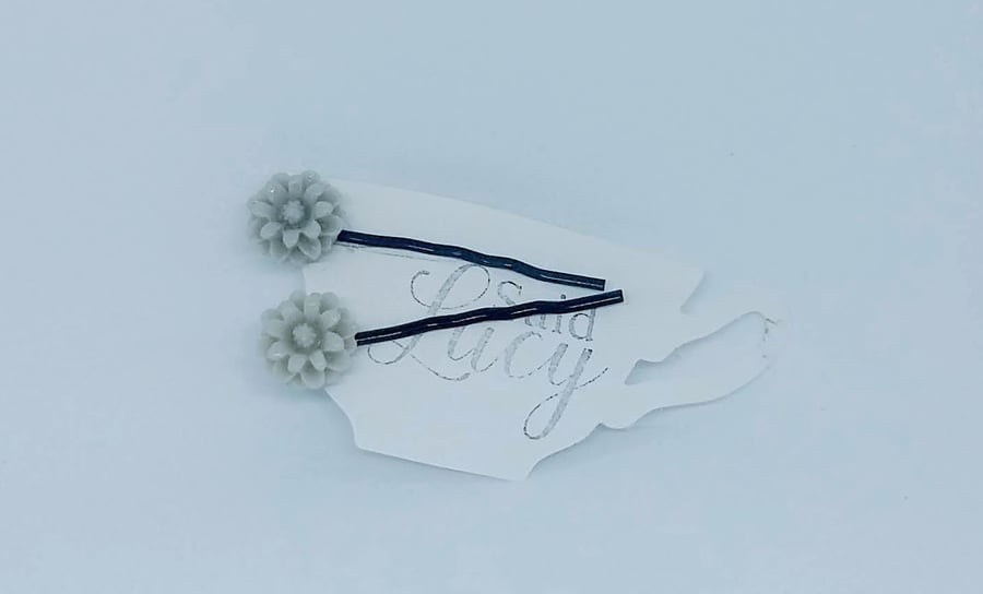 Grey Flower hair clips bobby pins