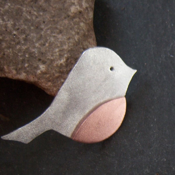 Robin brooch in sterling silver and copper