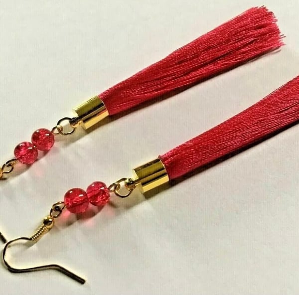 Tassel Earrings, Bright Pink & Crackled Glass 9cm Dangle. Gold Plated Hooks