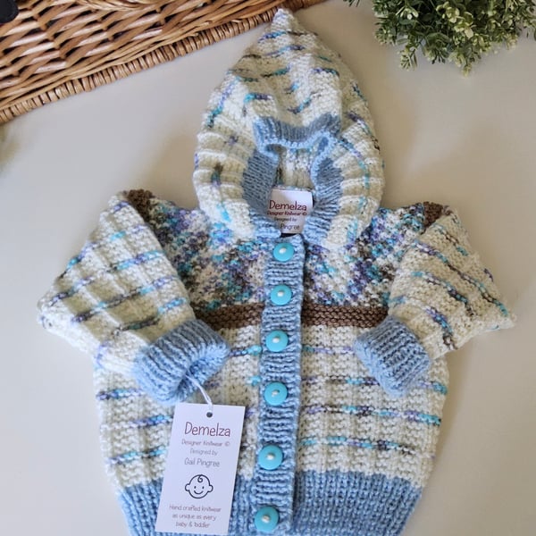 Designer Baby Boys Hand Knitted Textured Hooded Jacket 3-9 months size