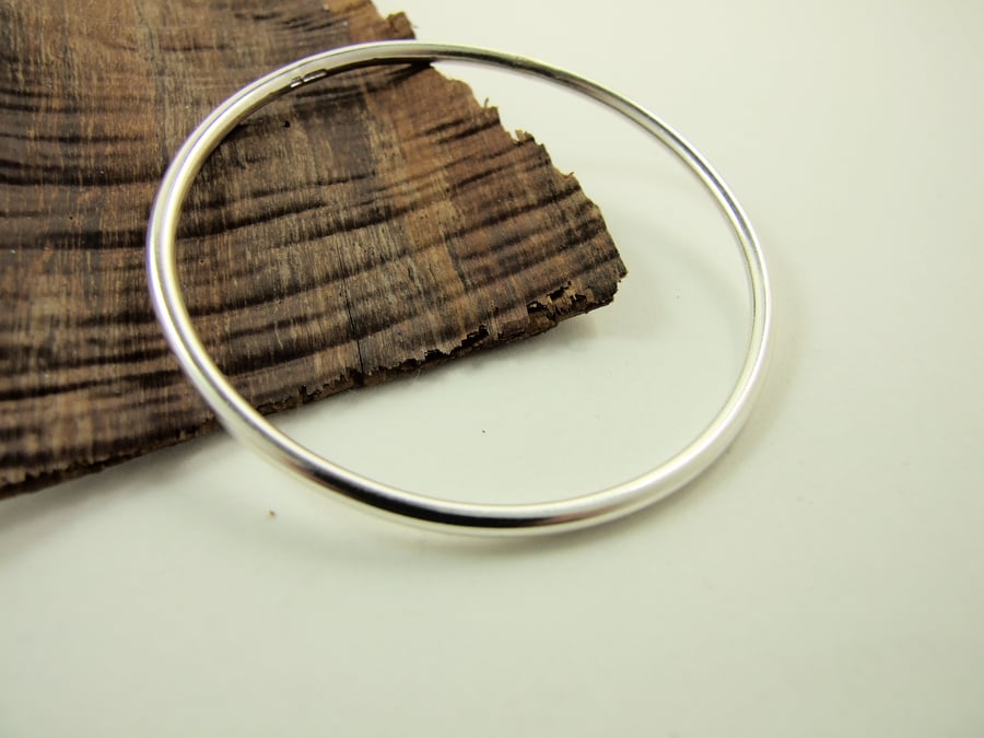 Sterling Silver Heavy Smooth Round Bangle