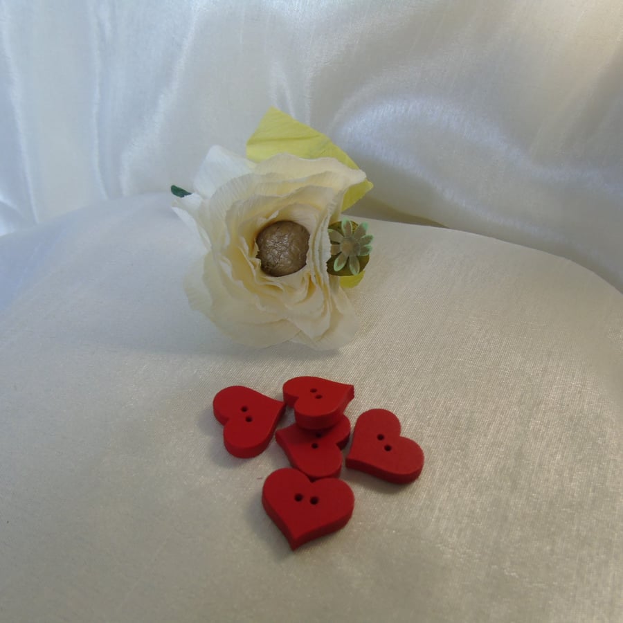 6 red wood heart buttons - 2 cms across - 2 holes