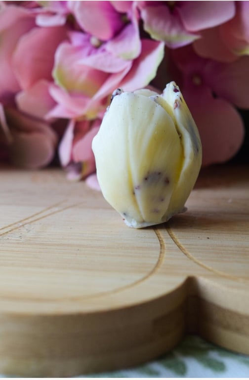 Rose (Small) wax melt.