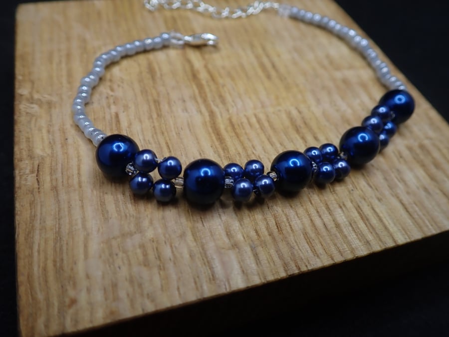 Blue Pearl Beaded Bracelet