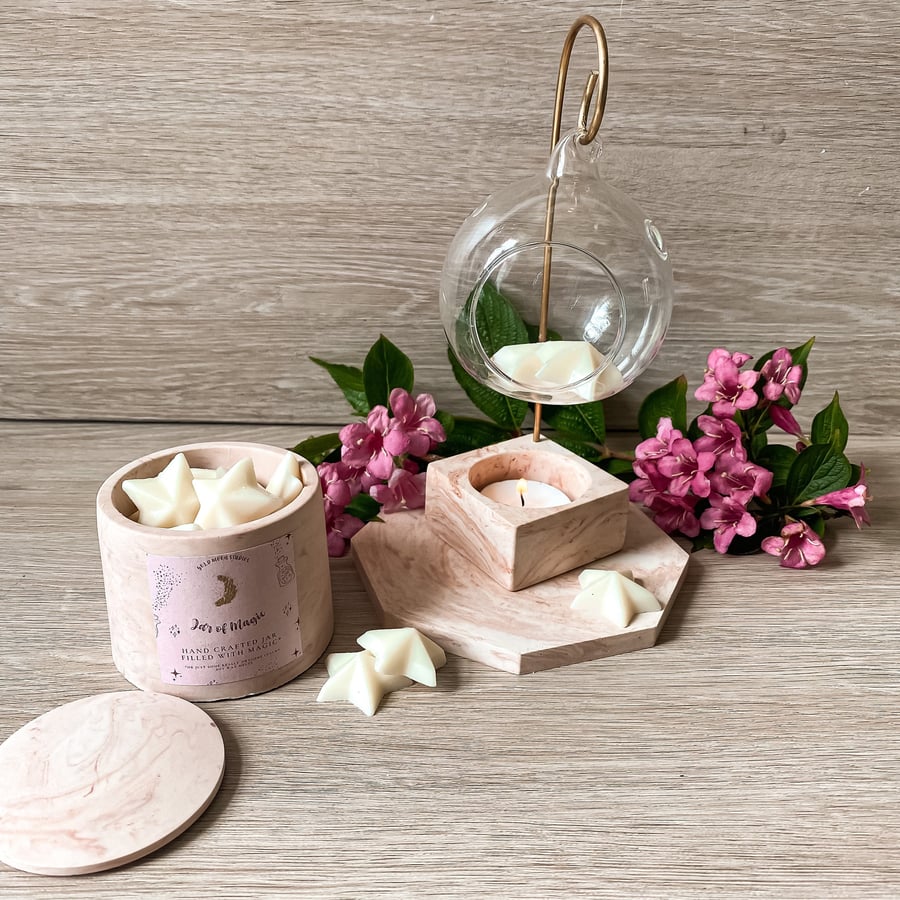 Marble Quartz Set Wax Melter & Jar of Magic