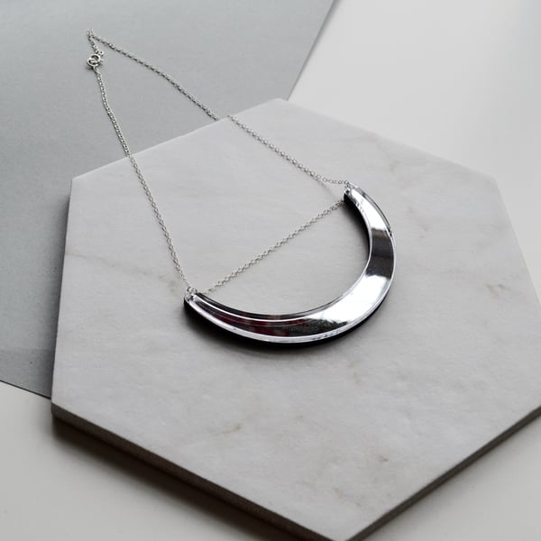  Reversible Curve Necklace in Walnut and Silver Mirror