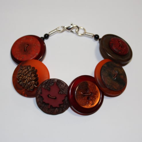 Autumn- cherry red, brown and burnt orange button bracelet
