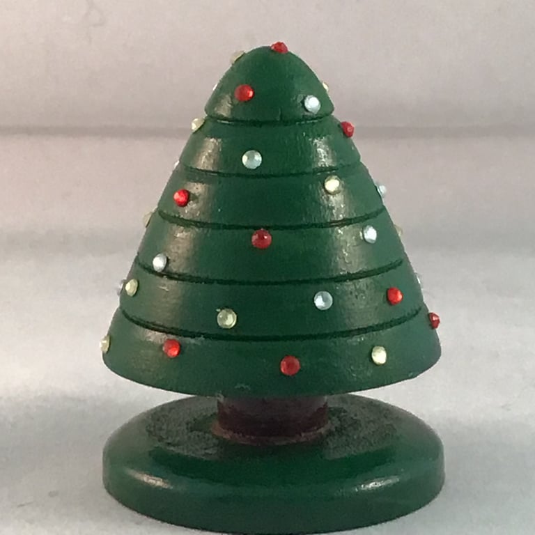 Squat Christmas Tree