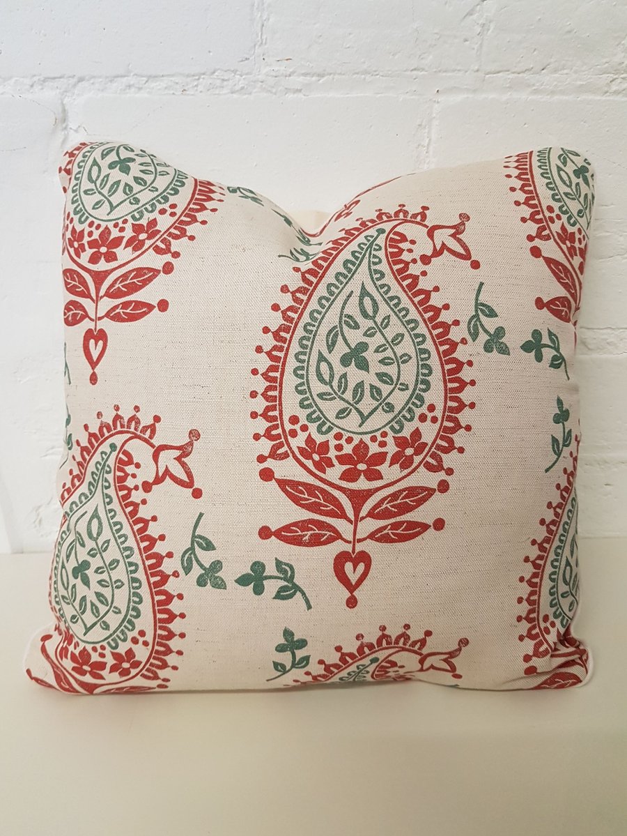 Josephine Cushion in red