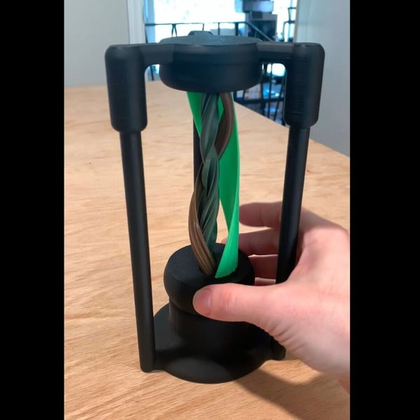 Magic Portal Desk Toy - Triple Strand Version - Multiple Colours