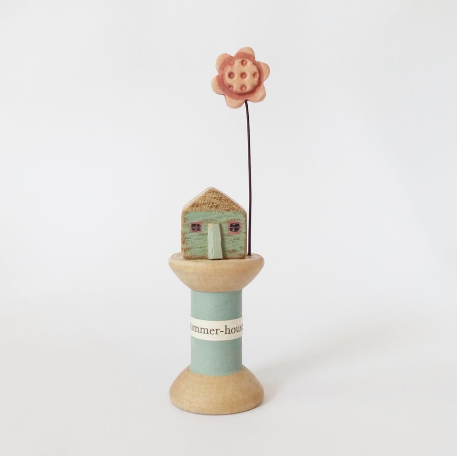 SALE - Little oak house with clay flower on wooden bobbin 'summer-house'