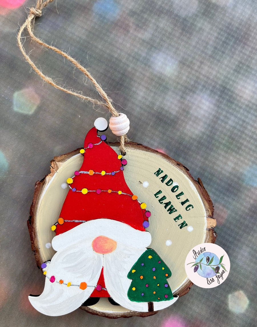 Gnome Gonk Hand Painted Log Slice Christmas Decor Nadolig Llawen - Tree