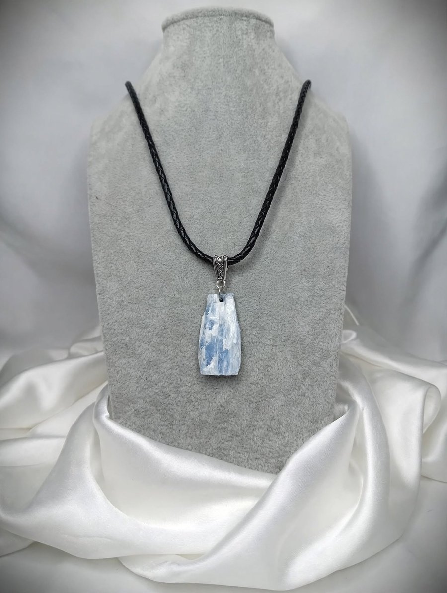 Image of Raw Kyanite Pendant Necklace