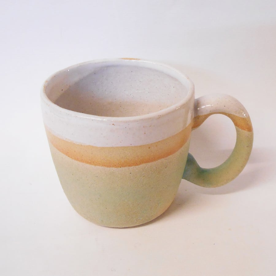 Mug Lovely Matt Green and Shiny White ceramic.