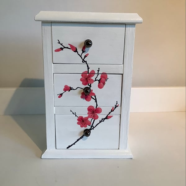 Jewellery - Trinket Box - 3 Draw Unit.