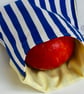Snack bag in blue striped fabric. Reusable and eco-friendly