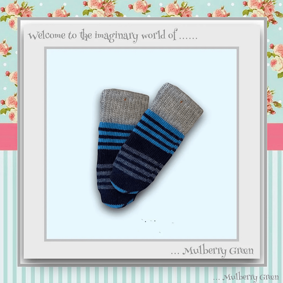 Blue Striped Socks to fit the Mulberry Green characters 