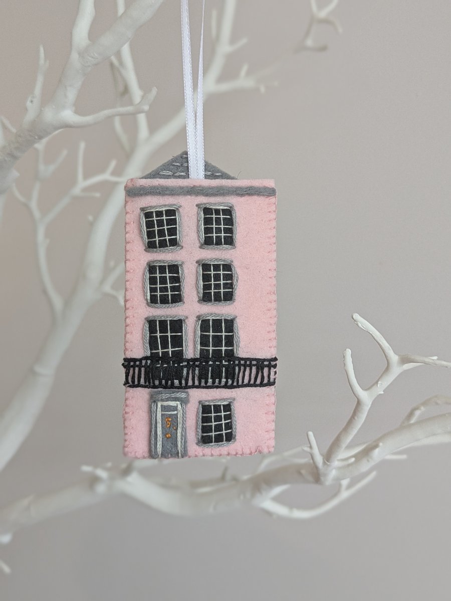 Your house embroidered - bespoke stitched design