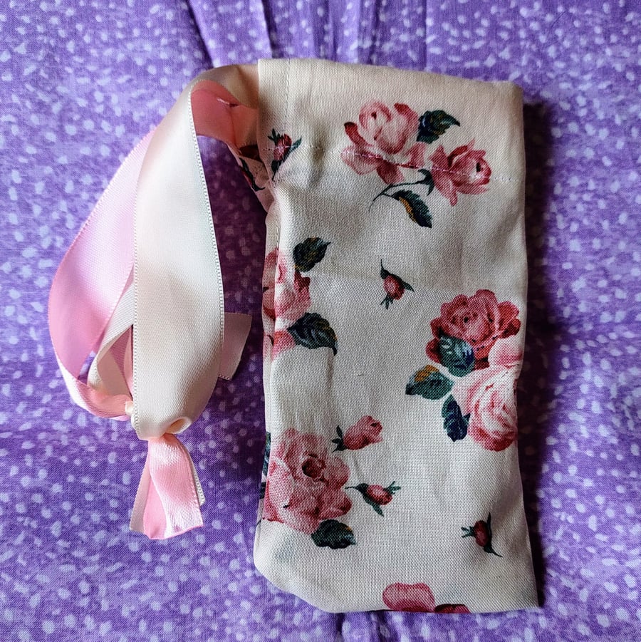 Pale Rosy Drawribbon Pouch