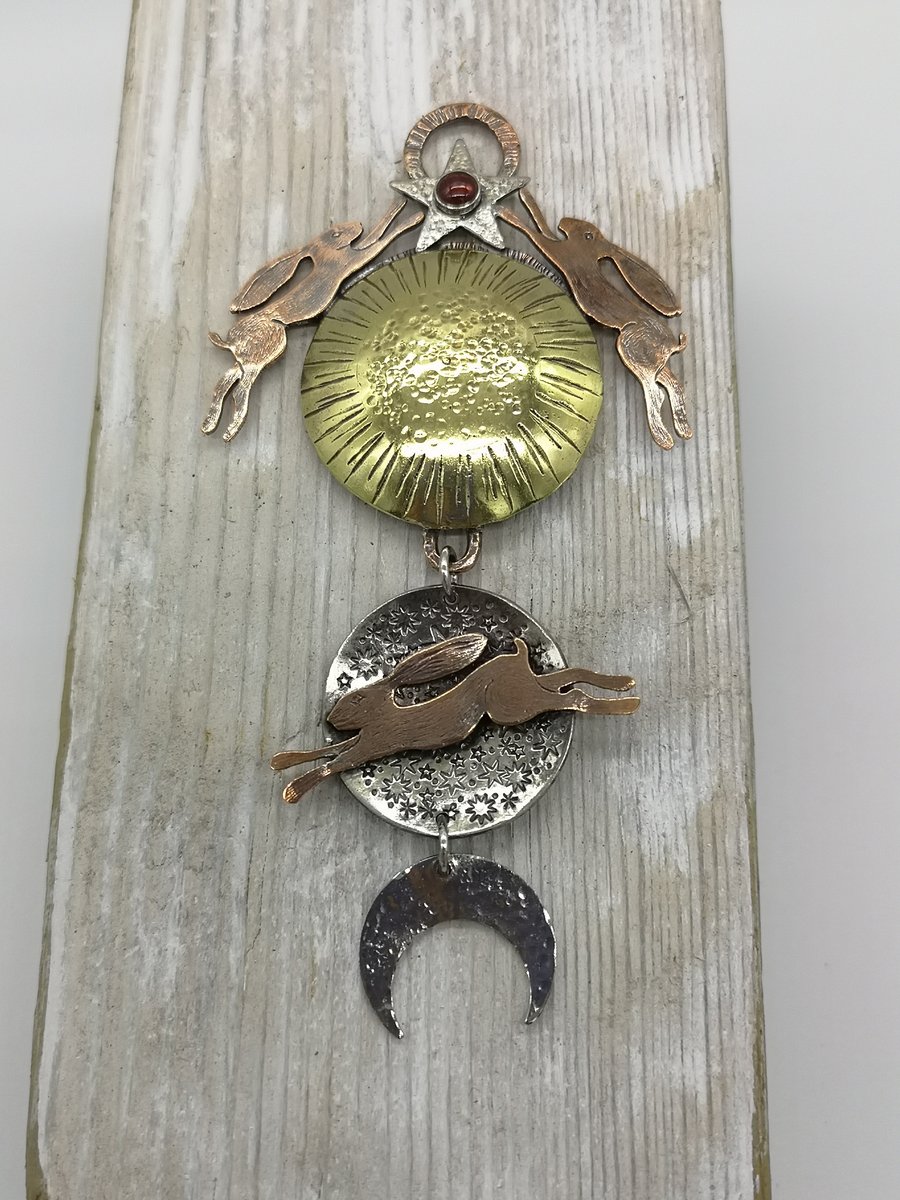 Decorative Hare Wall Hanging 