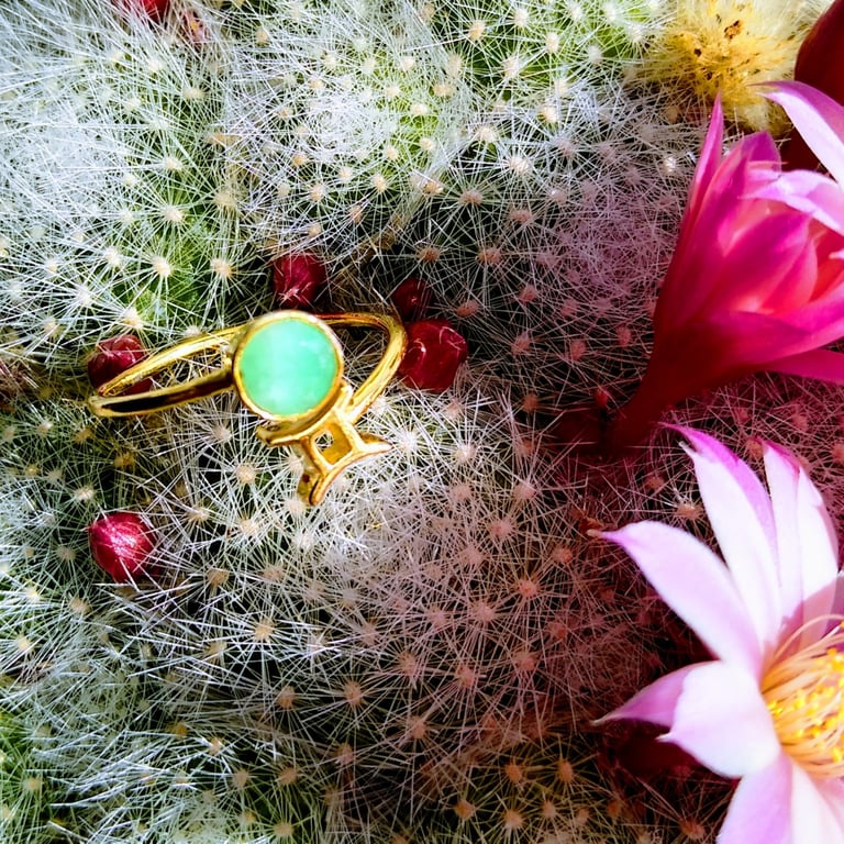 Natural Emerald Gemini Zodiac Symbol Gold 925 Sterling Silver Open Ring Size M