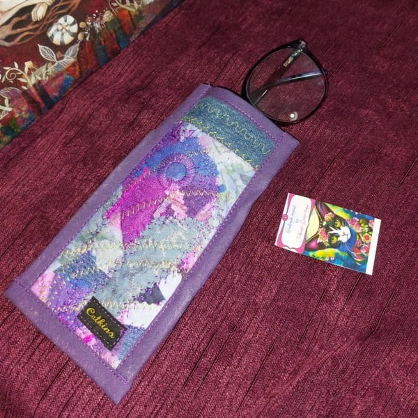 Artisan Handcrafted Purple & pink upcycled fabric bohemian hippie glasses case