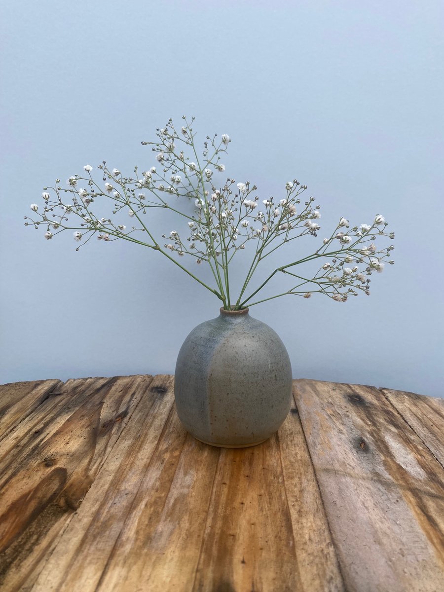 Stoneware stem vase