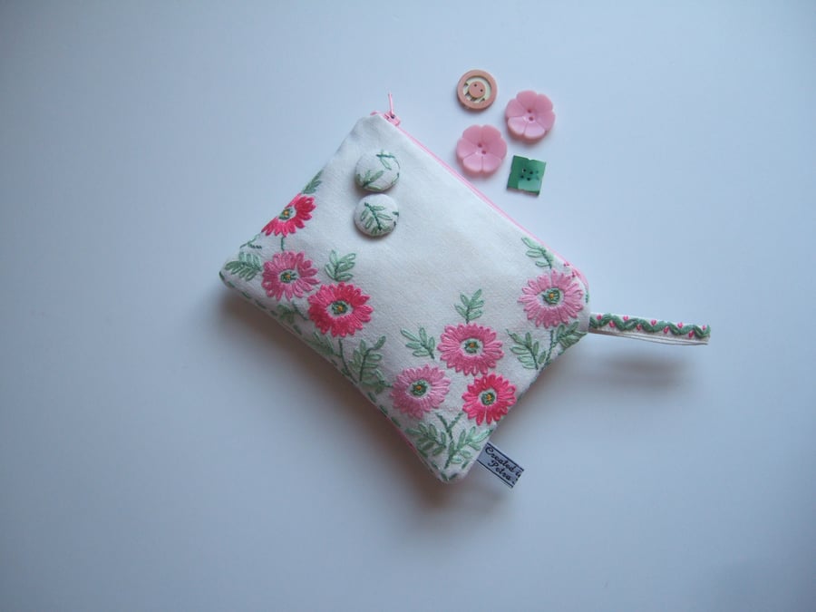Small vintage embroidery floral make up bag or purse
