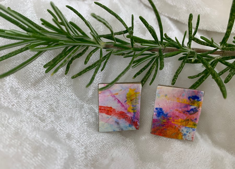 Stainless steel post earrings 