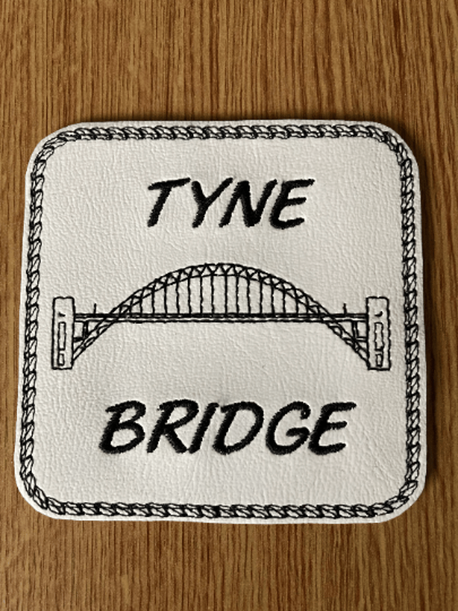 1100. Tyne Bridge rope square coaster.