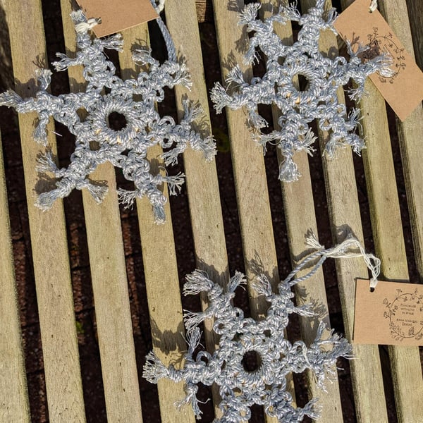 Set of 3 Christmas Decorations Sparkly Macramé Snowflakes