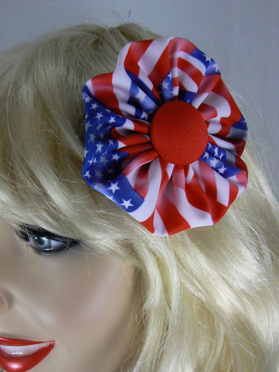 Yo yo hair clip (american flag)