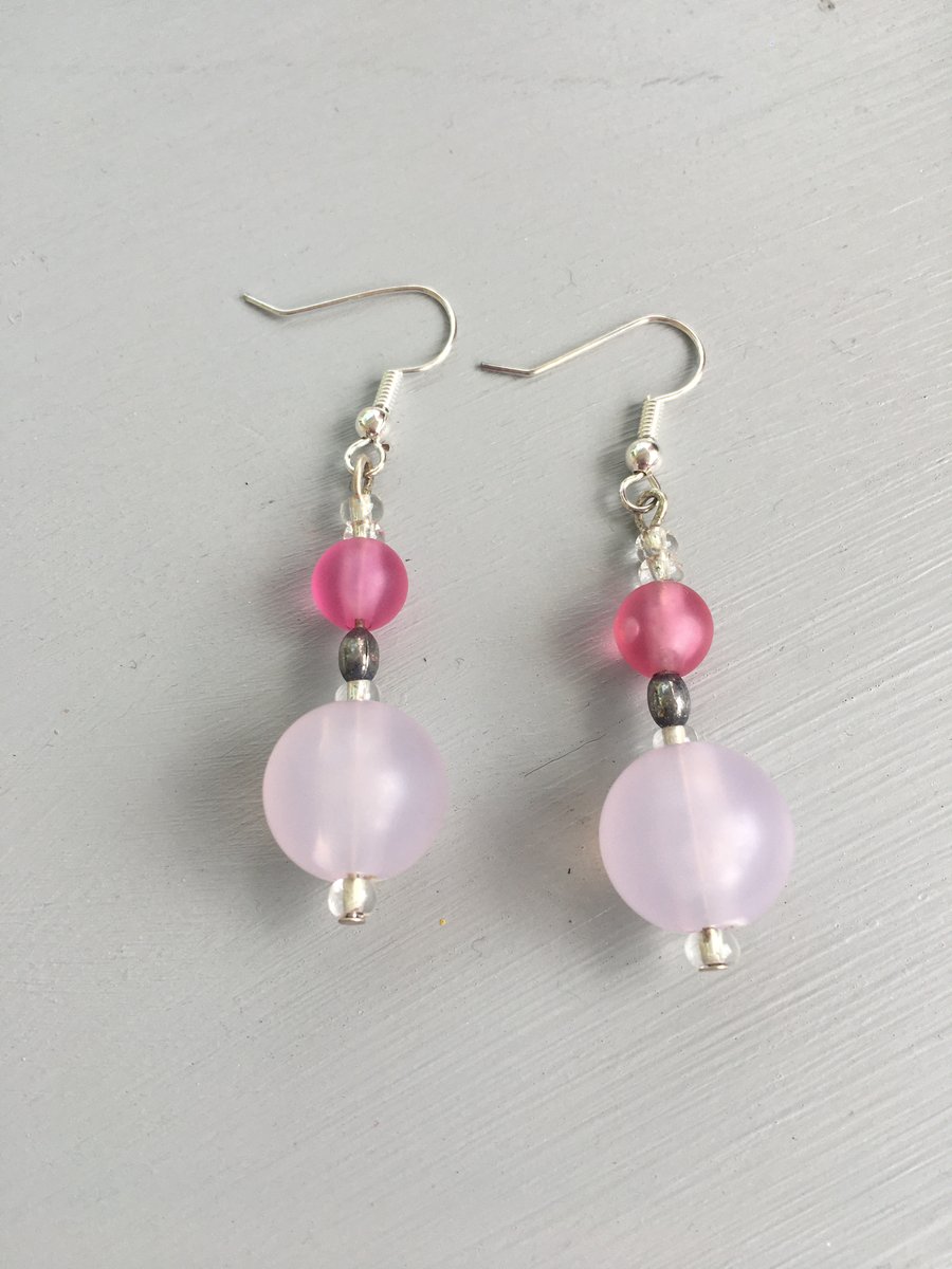 Pink and silver bead dangly earrings