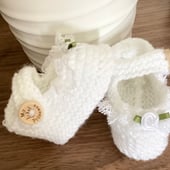 Baby knits and crafts 