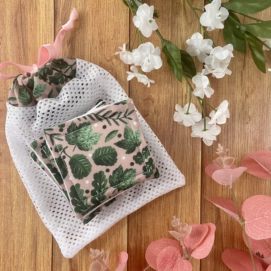 Green Foliage Mini Skincare Giftset Reusable Makeup Pads and Washbag, eco friend