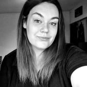 Molly James Chalkboard Artist