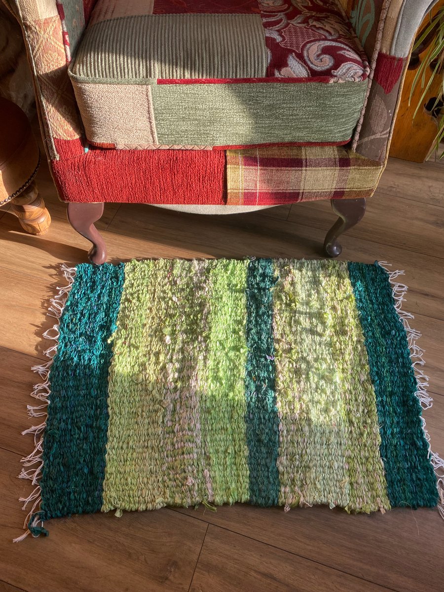 Recycled Sari silk fabric rug mat