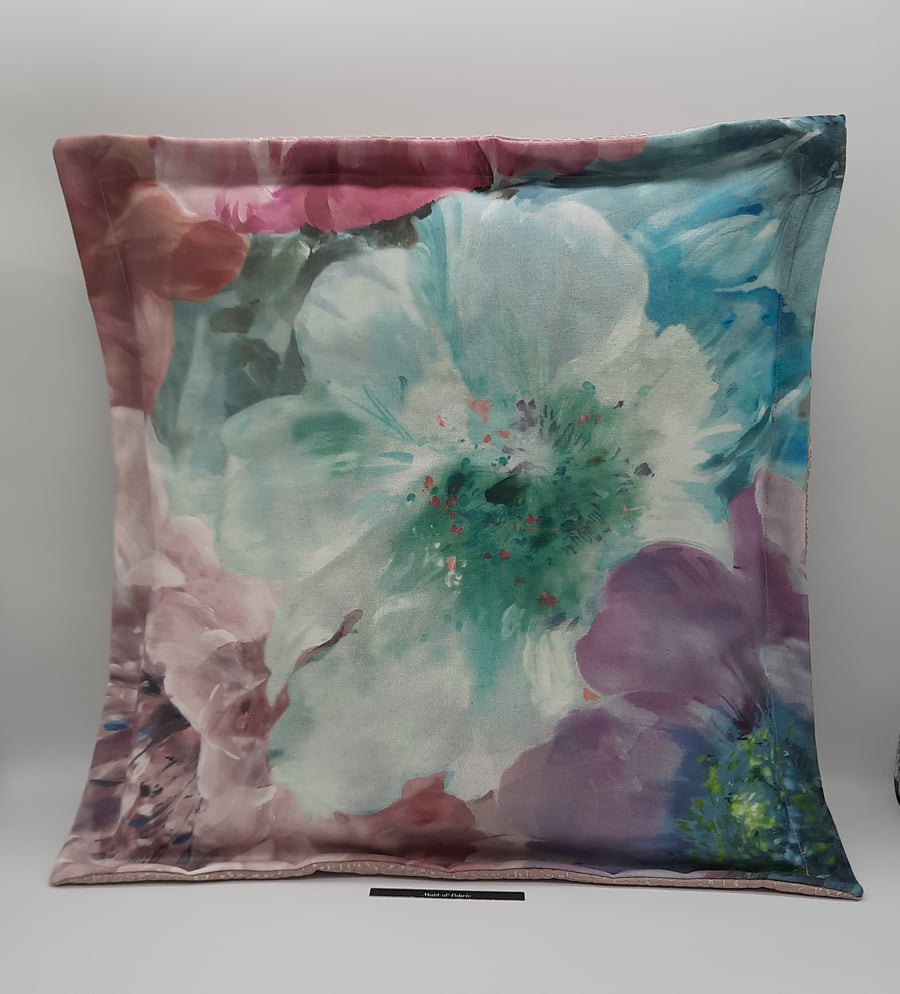 Green flower 18" flange edge envelope cushion cover