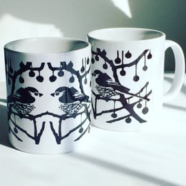 B & W Longtail Mug