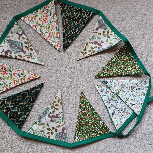 Christmas Bunting - Winter Foliage