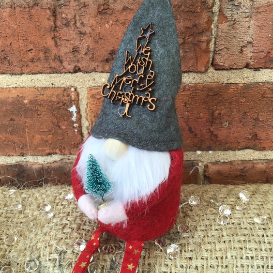 Gold Star Mini Gonk Shelf Sitter