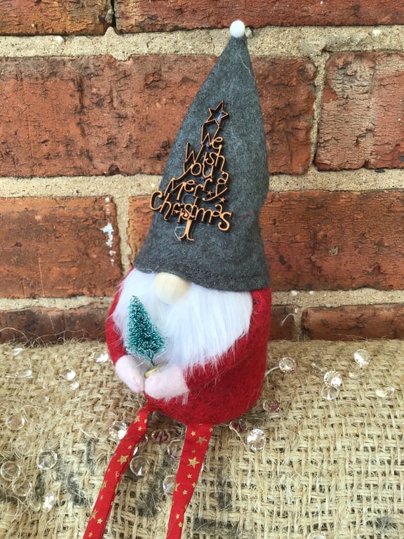 Gold Star Mini Gonk Shelf Sitter