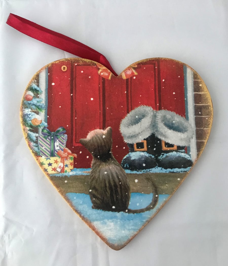 Decorated Christmas Wooden Heart Decoration Cat Kitten Santa Boots Snow Door 