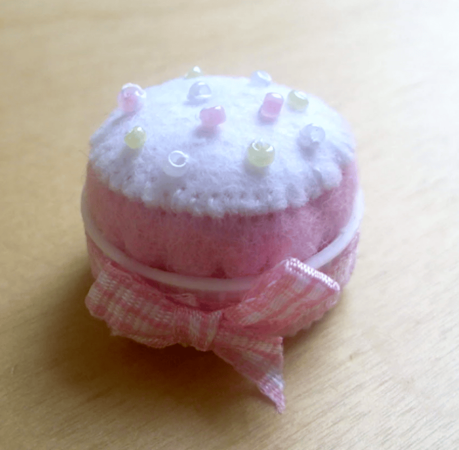 Tiny Felt Cupcake Pin Cushion - Miniature Cupcake - Doll House - Ornament