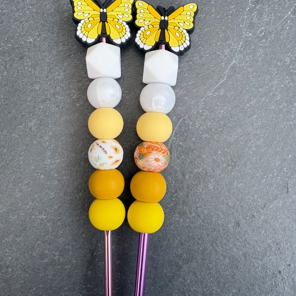Butterfly silicone beaded crochet hook yellow 